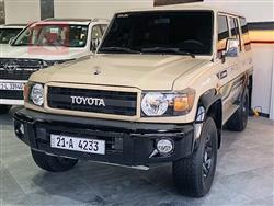 Toyota Land Cruiser 70